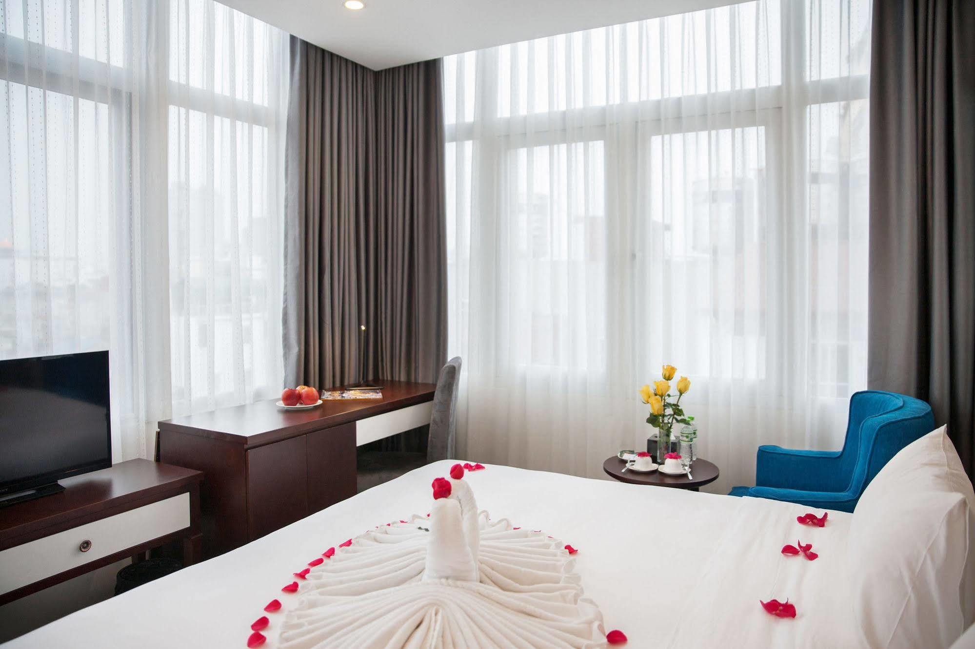 Skyline Hanoi Hotel Eksteriør billede